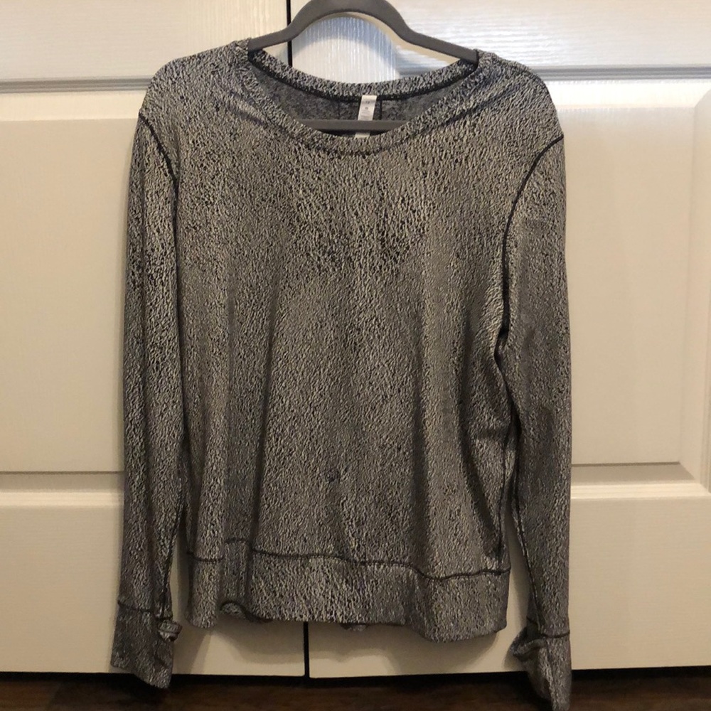 Lululemon longsleeve thermal shirt